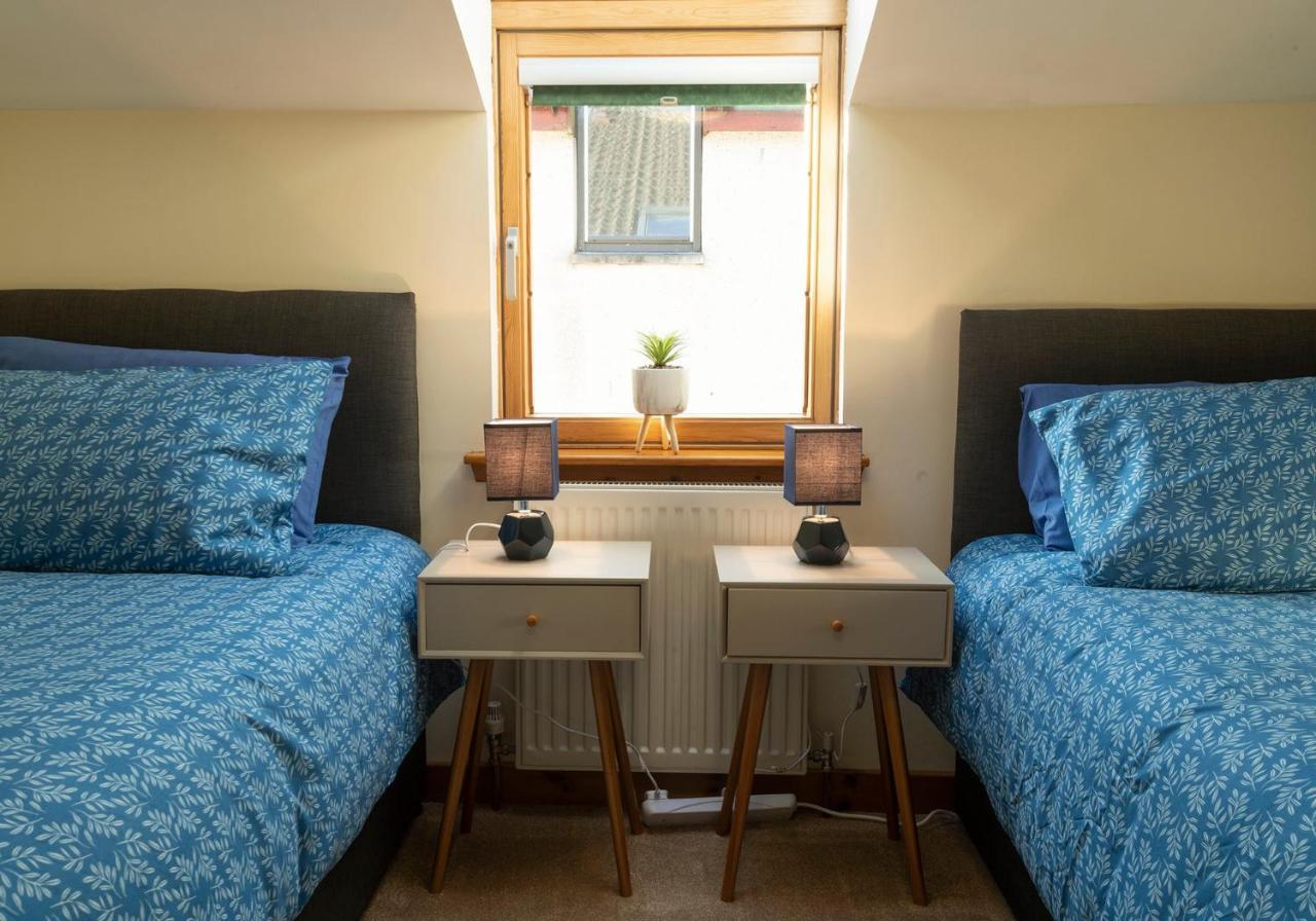 Stylish 2 Bedroom - 2 Miles Inverness City Centre Ngoại thất bức ảnh